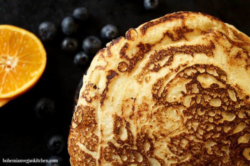 Homemade vegan pancakes #dairyfree #eggfree #veganpancakes #veganpancakerecipe #bohemianvegankitchen