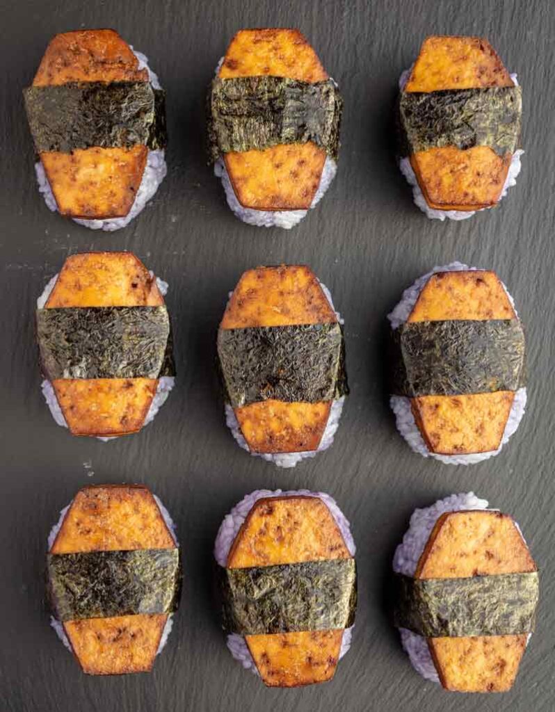 https://bohemianvegankitchen.com/wp-content/uploads/2020/08/coffin-musubi-798x1024.jpg