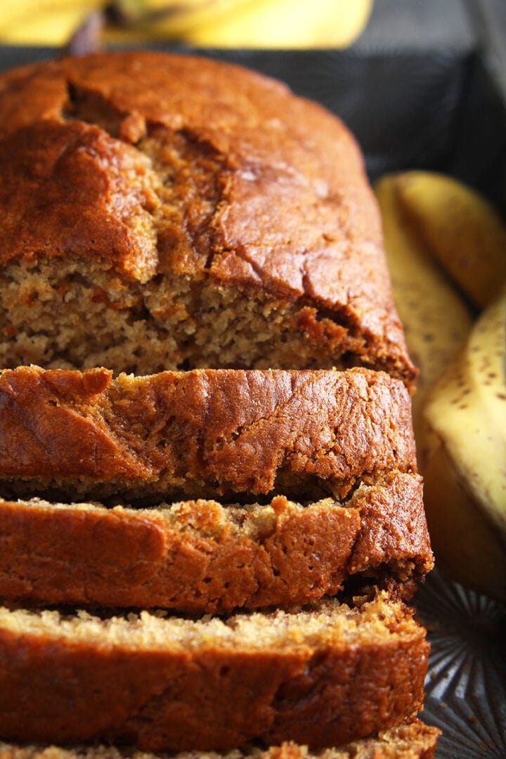 picture of freshly sliced banana bread