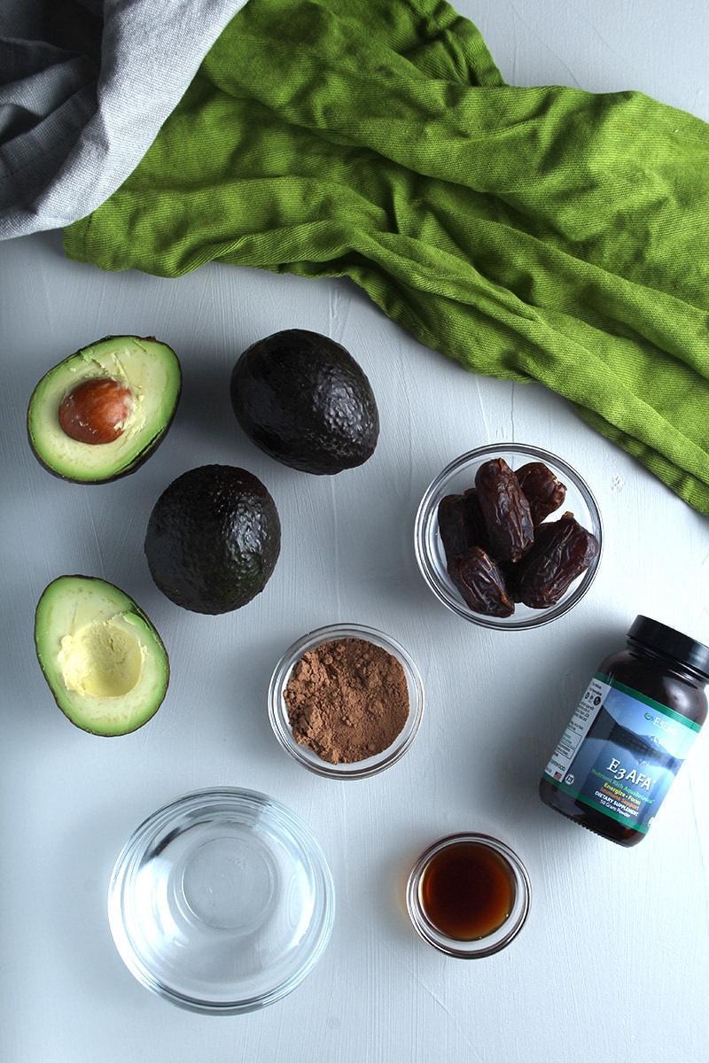 ingredients needed for chocolate avocado pudding